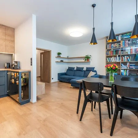 شقة Luxury Modern Near The Metro - 10 Minutes To The Center براغ